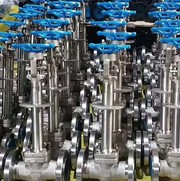 Sommerfugleventil med håndtag